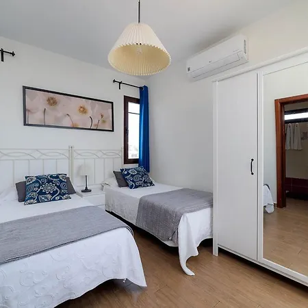 Villa Vv Misy By Hh